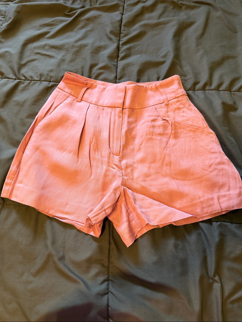 Women's Stylist Super High Rise Pink Linen Blend Shorts